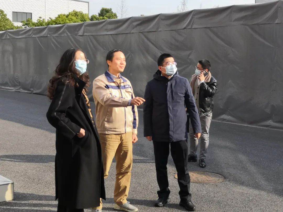 李晟文副市長一行赴萬潤光電走訪調(diào)研